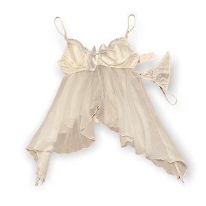 NWT Fantasy Lingerie White Babydoll